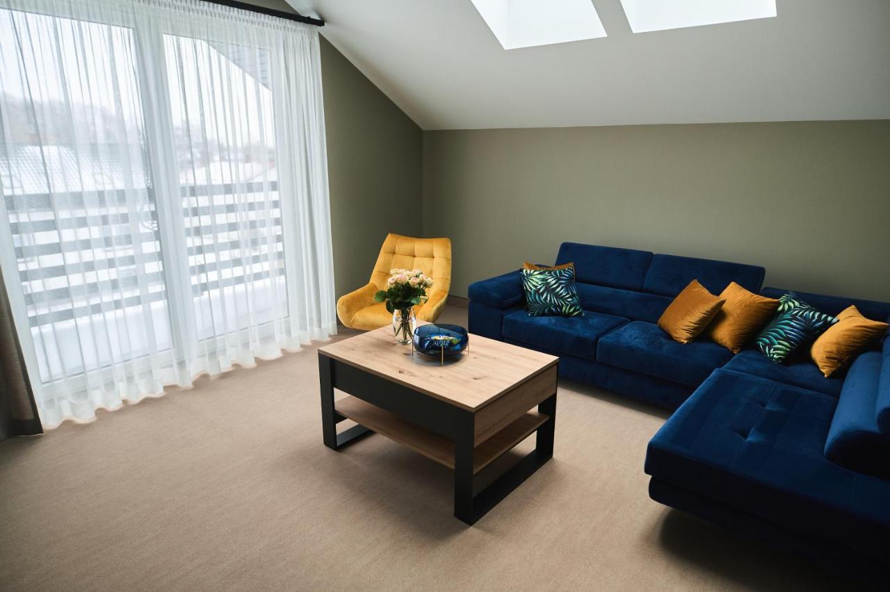 M&M Apartamenty Jasionka Ngoại thất bức ảnh